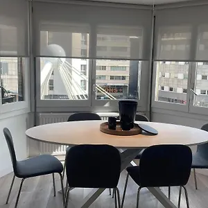 apartamento-en-andorra-la-vella-centrico-con-parquing.andorra-la-vella-hotels.net/